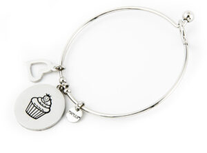 The MAMIJUX® “Sweet MOM” bangle bracelet